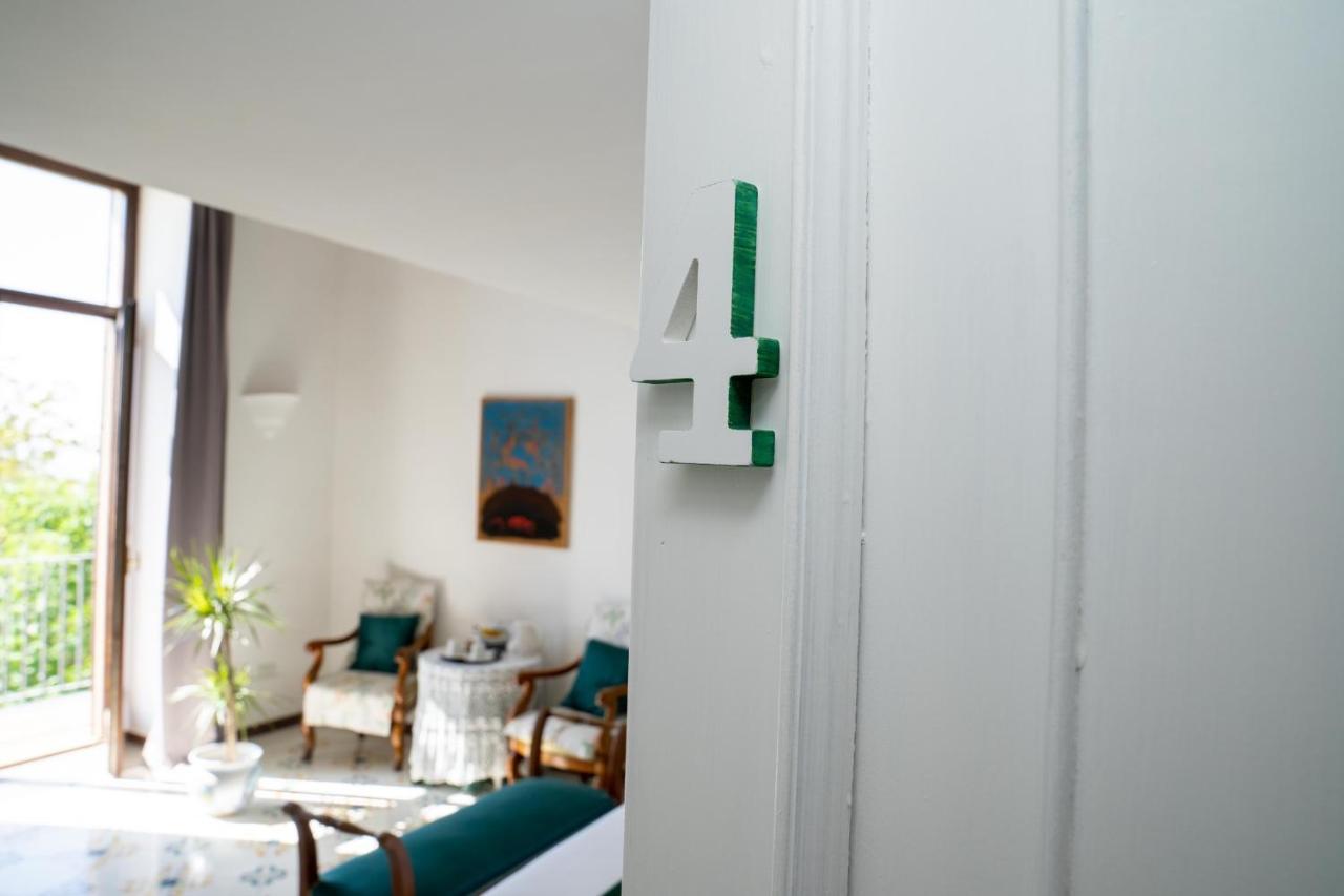 Le Stanze Di Sissi - Luxury Suites Napoli Eksteriør bilde