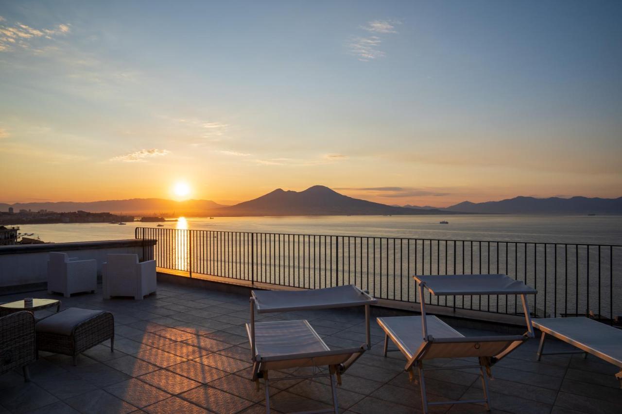 Le Stanze Di Sissi - Luxury Suites Napoli Eksteriør bilde