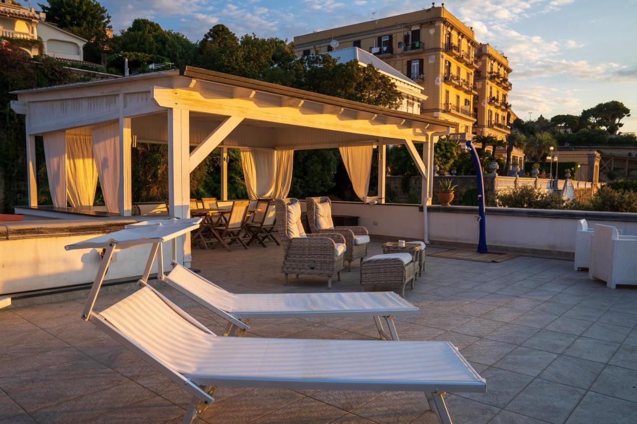 Le Stanze Di Sissi - Luxury Suites Napoli Eksteriør bilde