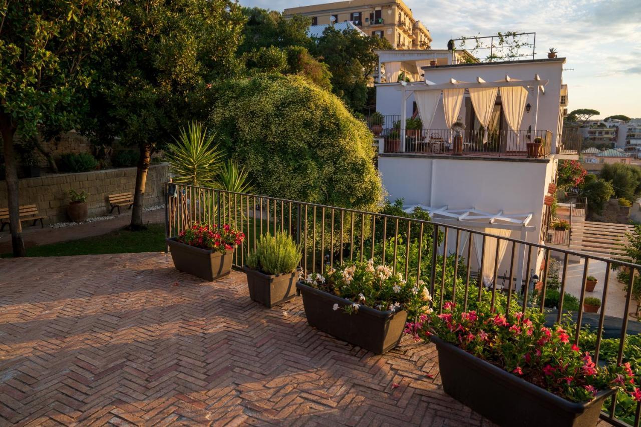 Le Stanze Di Sissi - Luxury Suites Napoli Eksteriør bilde